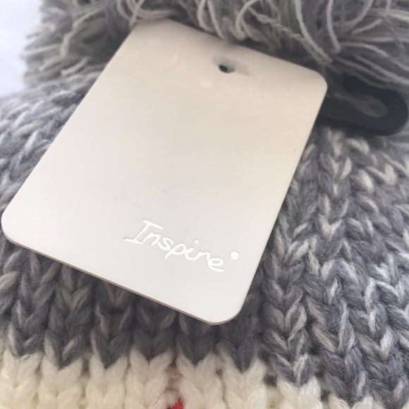 Knit Toque One Size Plaid Embroidered Edge Maple Leaf Symbol New With Tag - Picture 3 of 8